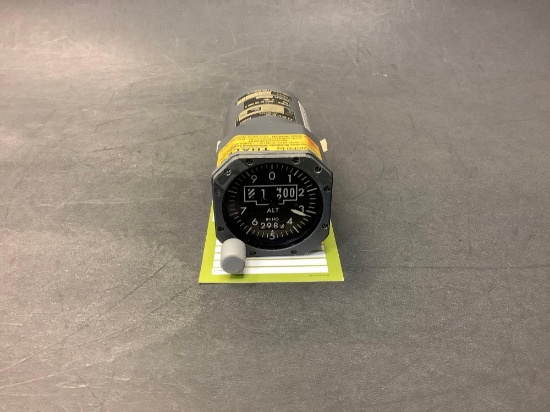 THALES STANDBY ALTIMETER 64141-530-1 (REMOVED FOR UPGRADE)