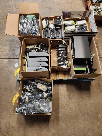 (LOT) SPEAKERS & HANDSETS