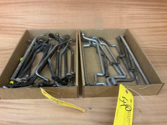 BOXES OF CONTINENTAL & LYCOMING CYLINDER BASE WRENCHES