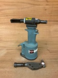 CHERRY G704B PNEUMATIC RIVET PULLER WITH H753-456 & 45GMAX PULLING HEADS