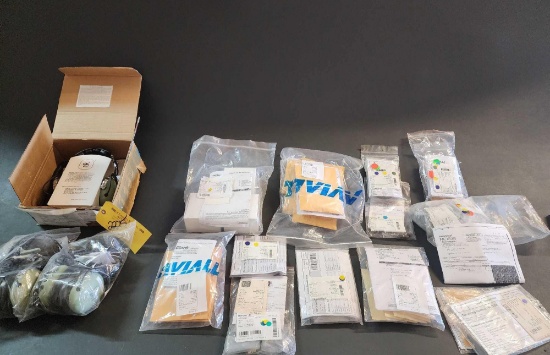 (LOT) DAVD CLARK HEADSETS & NEW HEADSET REPAIR INVENTORY