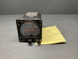 ATTITUDE GYRO 504-0033-9224 ALT# 305-1BL(20) (OVERHAULED)