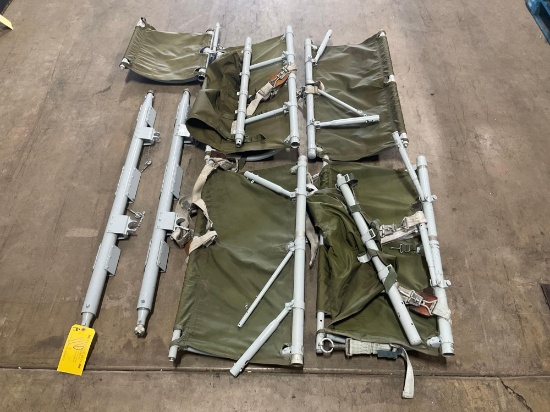 TROOP SEATS WITH MOUNTING BARS