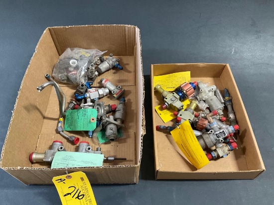BOXES OF 206 HYDRAULIC VALVES