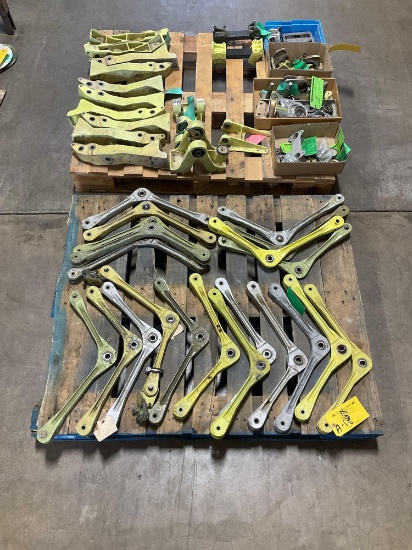 PALLETS OF BELL 206 PYLON & TRANSMISSION MOUNTS