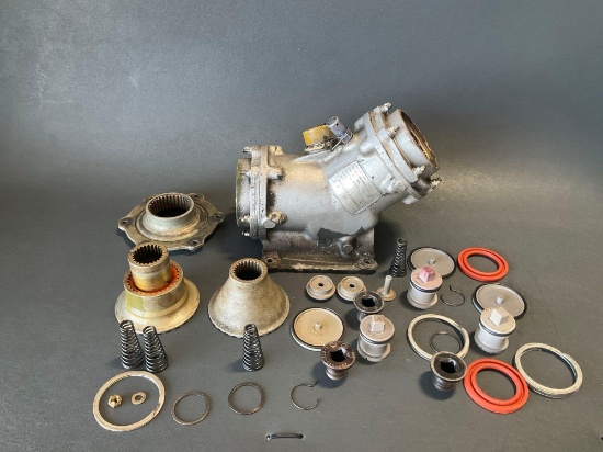 BELL 204, 42 DEGREE GEARBOX 204-040-003-37, S/N B13-1089