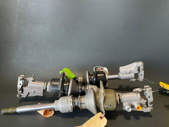 UH-1 HYDRAULIC SERVO'S 204-076-052-9 WITH UNIBALL 205-076-099-007