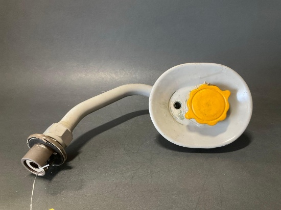 UH-1 TRANSMISSION FILLER NECK