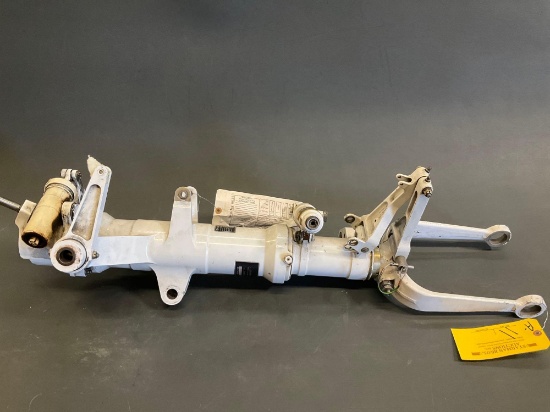 BEECHCRAFT PREMIER NOSE LANDING GEAR ASSY 390-820001-0001 (REMOVED FOR FORK LUG REPAIR) S/N 00016