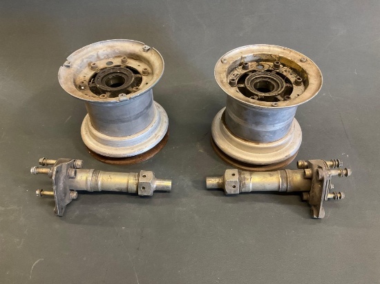 CESSNA 6 INCH MAIN WHEELS & STEEL AXLES