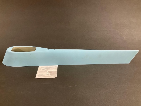NEW CESSNA RUDDER TIP 5533130-9