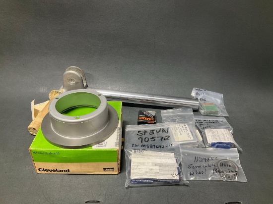 (LOT) NEW BEARINGS, DAMAGED PIPER GEAR LEG & A/R CLEVELAND BRAKE DISC