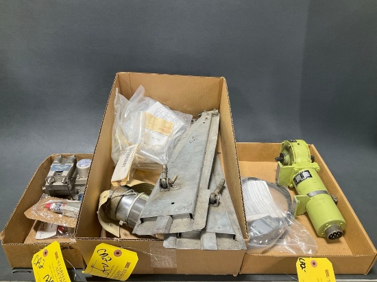 BOXES OF LANDING GEAR MOTORS, SENSORS & INVENTORY (VARIOUS CONDITIONS)