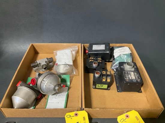 BOXES OF BEECHCRAFT FUEL FILTER HOUSINGS 109-389000-1, 50-389110, WINDSHIELD HEAT CONTROLLERS & MISC