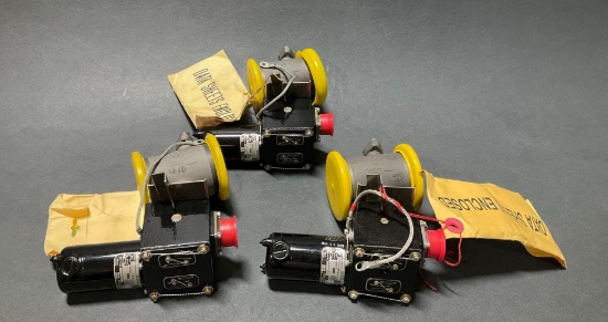 NEW PNEUMATIC SHUT-OFF VALVES 321776-1-1
