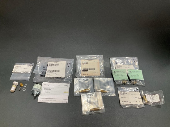 (LOT) NEW DRAIN VALVES CCA-3400, CAV-170, TRANSMITTERS 4156-9, 22-2840-50-00 & VALVE 233-615