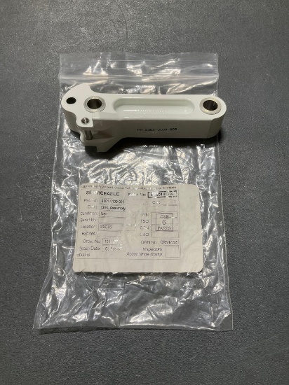NEW EMBRAER LANDING GEAR LINK 2301-0109-003