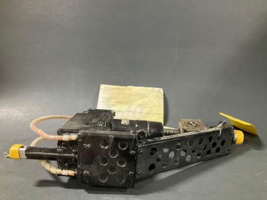 BEECHJET PITCH TRIM ACTUATOR 45AS61023-139, S/N 970623
