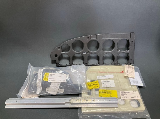 (LOT) NEW CESSNA & PIPER INSTRUMENT PANEL COVERS 0513077-22-532, 99959-007, SEAT TRACK 84487-002 &