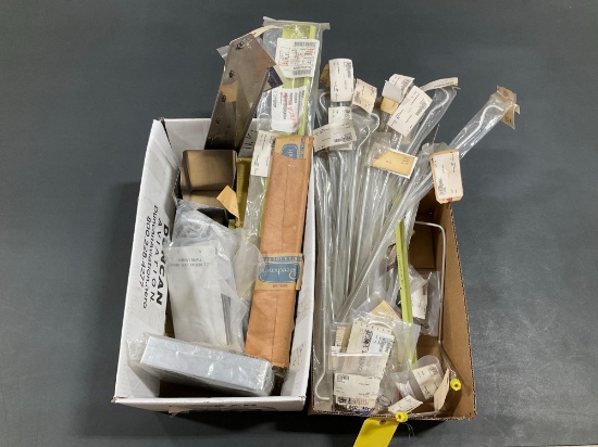 BOXES OF NEW BONANZA & KING AIR AIRFRAME 35-534220-19, 4E1889-4, H11D59, 99-820030, 100-920001-205 &