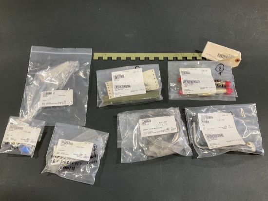 (LOT) NEW CESSNA FORK BOLT 5243518-3, ADAPTER 259-2240-6-8, SUMP S2043-1, TUBE 0760620-1, CLAMPS &