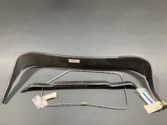 (LOT) GLARESHIELDS & WINDOW TRIM
