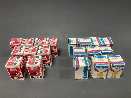 (LOT) NEW 48104 OIL FILTERS