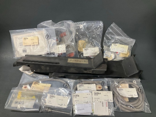 (LOT) N.O.S. DOOR CABLES 16865-2 & -1, 766-293 PIPER PA28 KIT, BEARING CUPS 753-969, BAFFLE 72918,