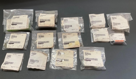 (LOT) NEW BRAKE LININGS (PARTIAL BOXES), BEARINGS & MISC RA66-33, 066-11000, 73-13, 757-484, 73-16,