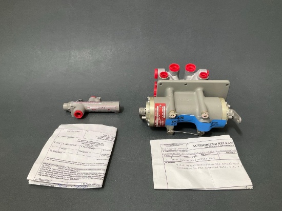 COMMANDER DUAL SELECTOR VALVE AV14A3126-1 & PRIORITY VALVE 790301-501 (BOTH ARE OVERHAULED)