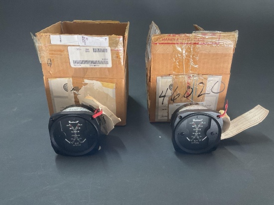 N.O.S. BEECHCRAFT TIT INDICATORS 46020