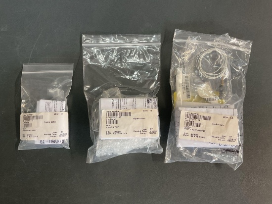 (LOT) NEW POST LIGHTS 01-0770119-24, & -10 & -14