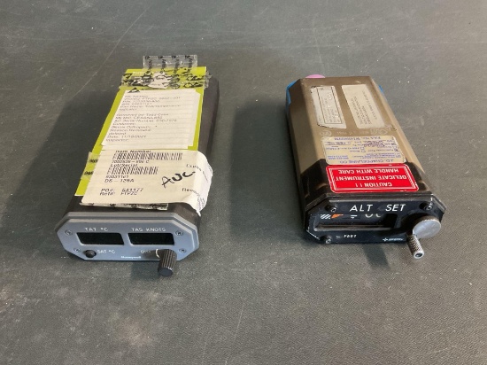 HONEYWELL DS-125A TAS INDICATOR 7002638-906 (REMOVED FOR DELETION) & ALTITUDE CONTROLLER 4018285-903