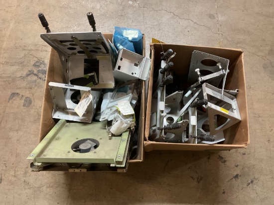 (LOT) AVIONICS RACKS