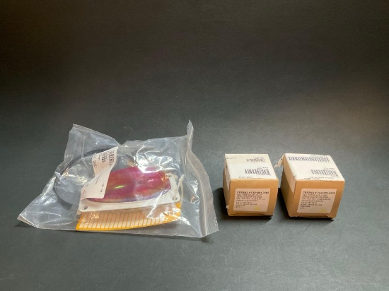 (LOT) NEW AEROFLASH LIGHT C621001-0102 & FALCON 2000EX STROBE ASSY 39-59-2 (REMOVED SERVICEABLE)