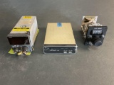 (LOT) CTL-22C CONTROL HEAD, BEECHJET CLOCK 128-380060-1 & COMM HEAD
