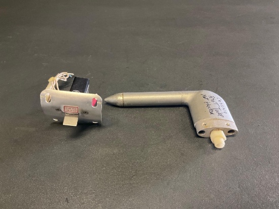 PITOT TUBE & LIFT DETECTOR