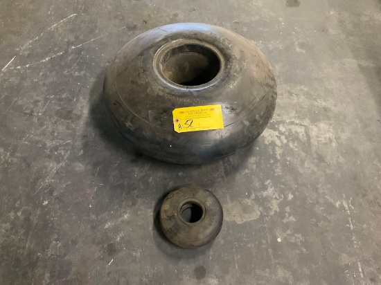 (LOT) N.O.S. TAIL WHEEL TIRES 26.00 S.C. & 8.00 S.C.