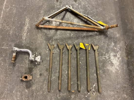 (LOT) FLAP HANDLES & L/G INVENTORY