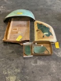 (LOT) WING WINDOWS & GLASS