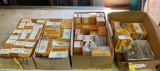 (LOT) BREEZE CLAMPS
