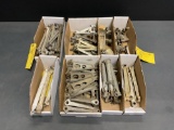 (8) BOXES OF BEECHCRAFT L/G INVENTORY