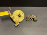 BEECHCRAFT L/G MOTORS & DISASSEMBLED GEARBOX