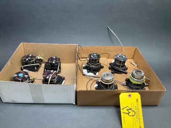 BOXES OF SERVO MOUNTS