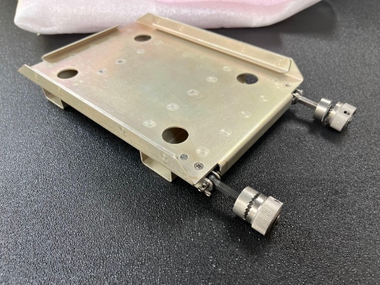 MT-4811/APX-100(V) MOUNTING TRAY 4038850-0501 [** BIDDER RESTRICTION **]