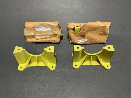 N.O.S. CROSSOVER TUBE FUSELAGE MOUNTS 206-033-108-001 & 206-033-109-001
