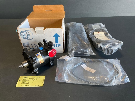 (LOT) NEW AC COMPRESSOR 57083, BELTS 7270 & LOUVERS S-6087EC-7