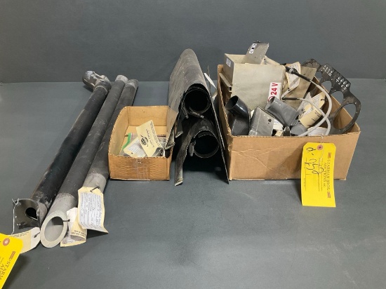 LOT R44 LANDING GEAR INV., FAIRINGS, DUCTS & INV