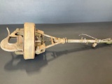 EASTERN CARGO HOOK WITH BELL 204 MOUNT