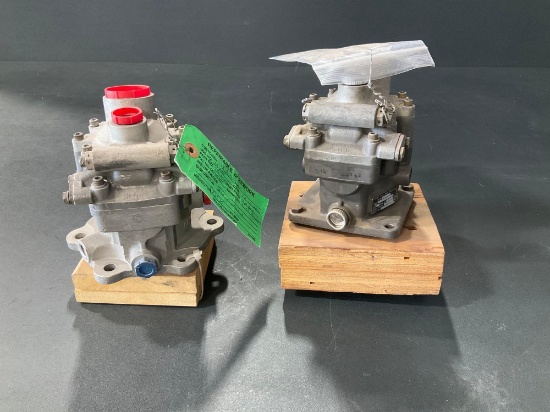 BELL 212 HYDRAULIC PUMPS 212-076-011-001 (DUE OVERHAUL) & 212-067-010-001 (OLD REPAIR)